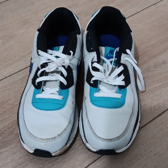 Nike Air Max Sneakers in Teal, Blue, and White - Picture 2 of 5